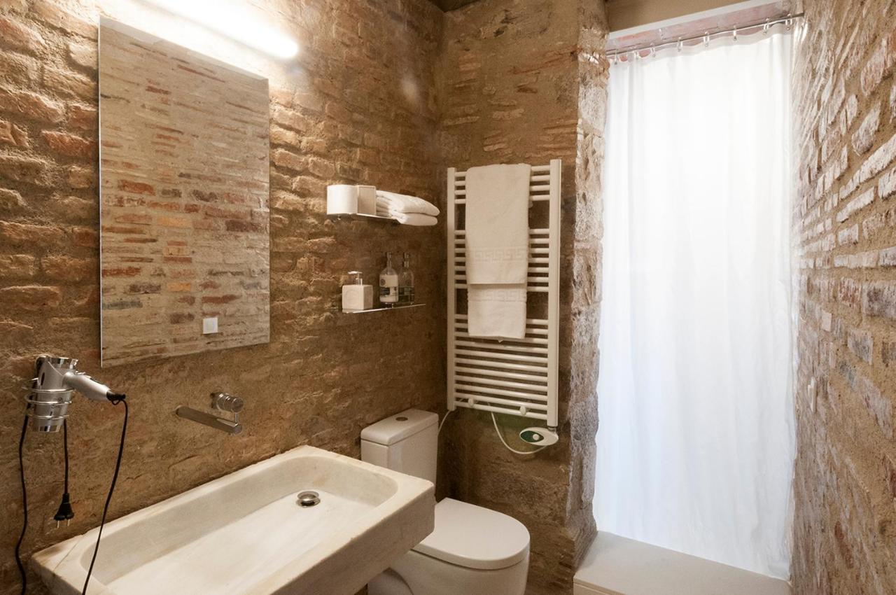 Onyar Apartments Rambla De La Llibertat 27 Girona Kültér fotó