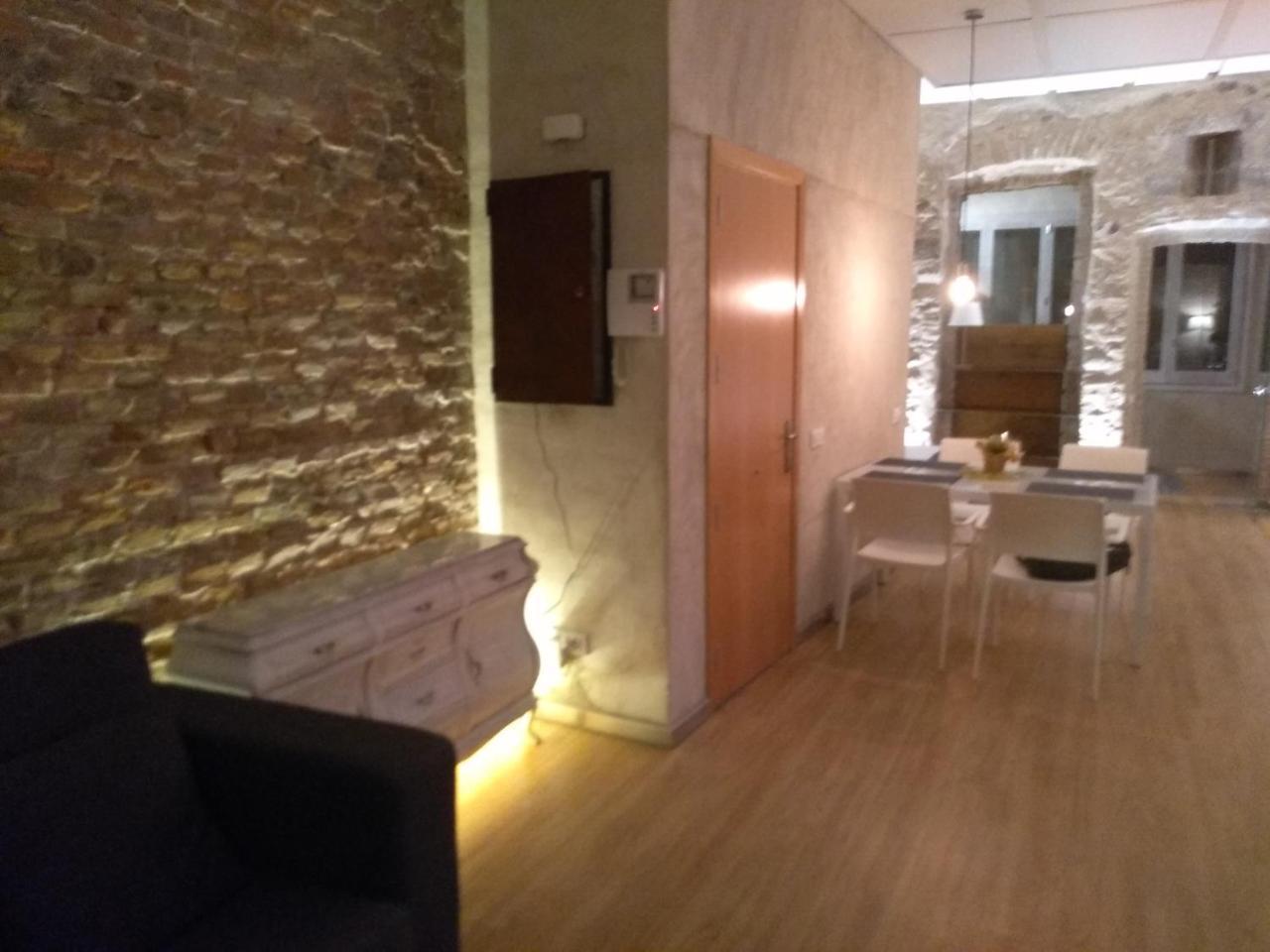 Onyar Apartments Rambla De La Llibertat 27 Girona Kültér fotó